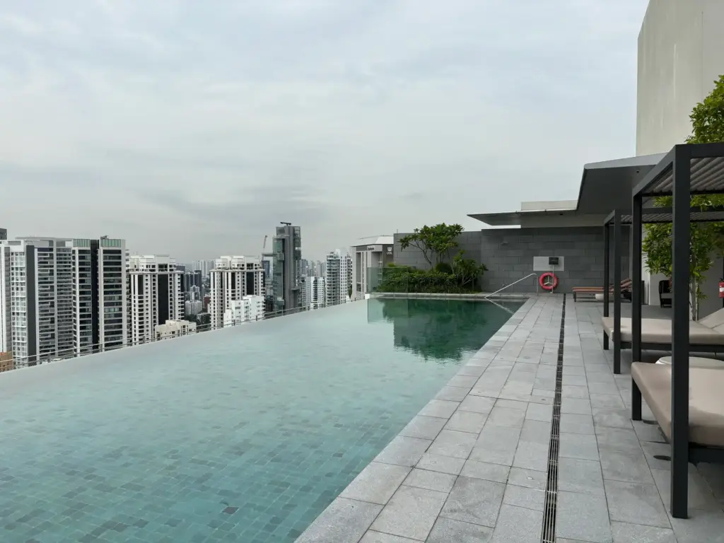 【シンガポール】銀行口座開設、移住・暗号資産に関する勉強会、シンガポール不動産視察ツアー