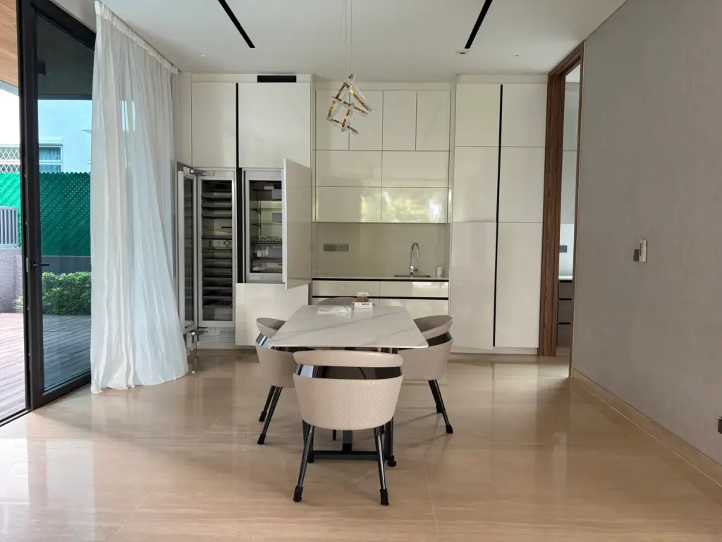 【シンガポール】銀行口座開設、移住・暗号資産に関する勉強会、シンガポール不動産視察ツアー